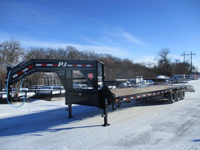 2022 PJ Trailers 32' Low-Pro Flatdeck with Singles Trailer 2022 PJ Trailers 32' Low-Pro Flatdeck with Singles Trailer