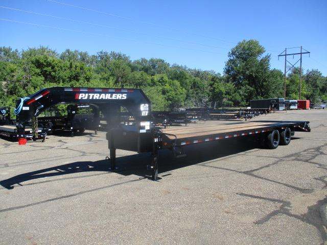 2023 PJ Trailers 32' Low-Pro Flatdeck with Duals Trailer 2023 PJ Trailers 32' Low-Pro Flatdeck with Duals Trailer