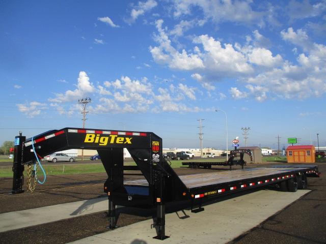 2022 Big Tex Trailers 25GN-35BK+5MR Flatbed Trailer 2022 Big Tex Trailers 25GN-35BK+5MR Flatbed Trailer