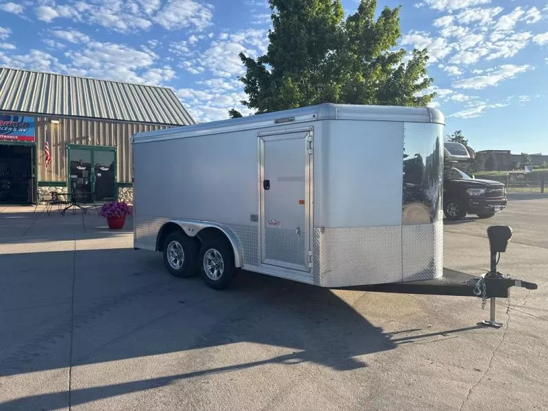 2019 Logan Coach Silver Eagle LTD Cargo / Enclosed Trailer