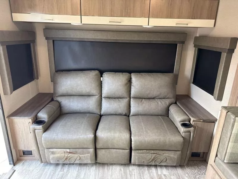 used Travel Trailers Grand Design RV Grand Design for sale, in Parker, CO Thumbnail 17