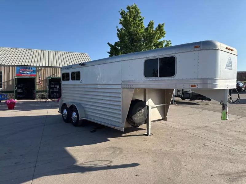 2010 Elite Trailers HORSE Horse Trailer