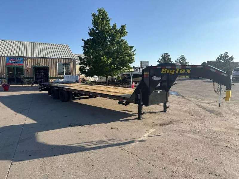 2026 Big Tex Trailers 22GN-30D5A-MRBK Flatbed Trailer