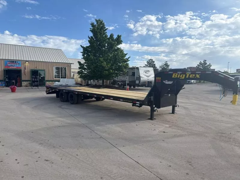 2026 Big Tex Trailers 22GN-30D5A-MRBK Flatbed Trailer