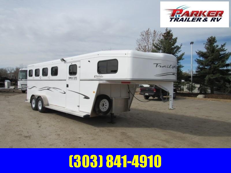 2013 Tige 4H SLANT Horse Trailer 2013 Tige 4H SLANT Horse Trailer