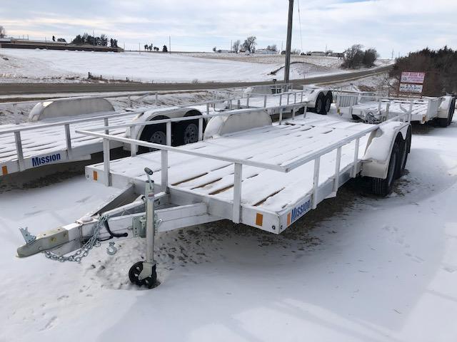 2022 MISSION 80"X18' TANDEM UTILITY ALUMINUM REAR GATE 2022 MISSION 80"X18' TANDEM UTILITY ALUMINUM REAR GATE