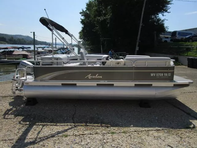 2013 Avalon 1880 GS CR Pontoon Boat / Honda 50