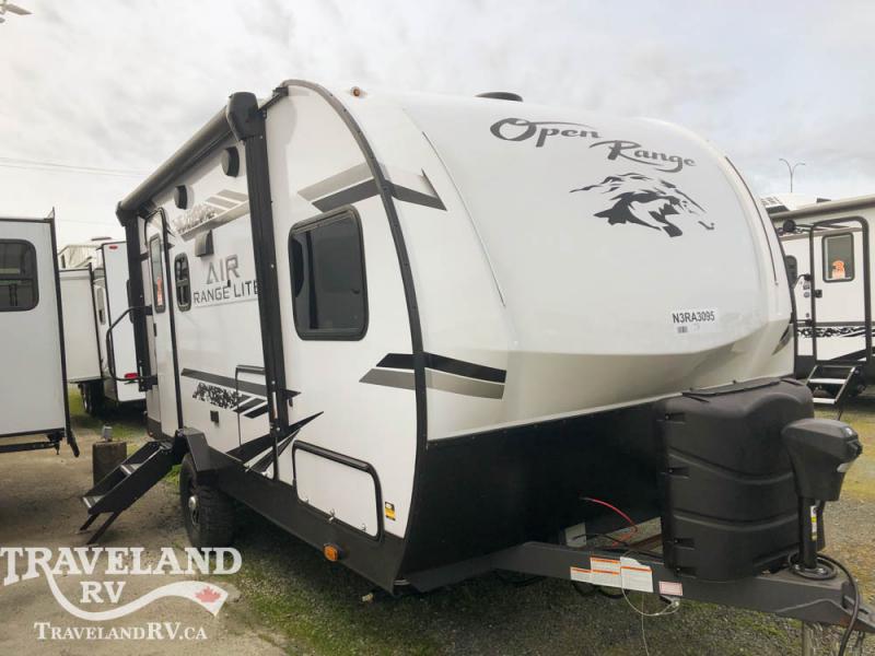 2022 Highland Ridge RV Range Lite Air 16FBS Travel Trailer 2022 Highland Ridge RV Range Lite Air 16FBS Travel Trailer