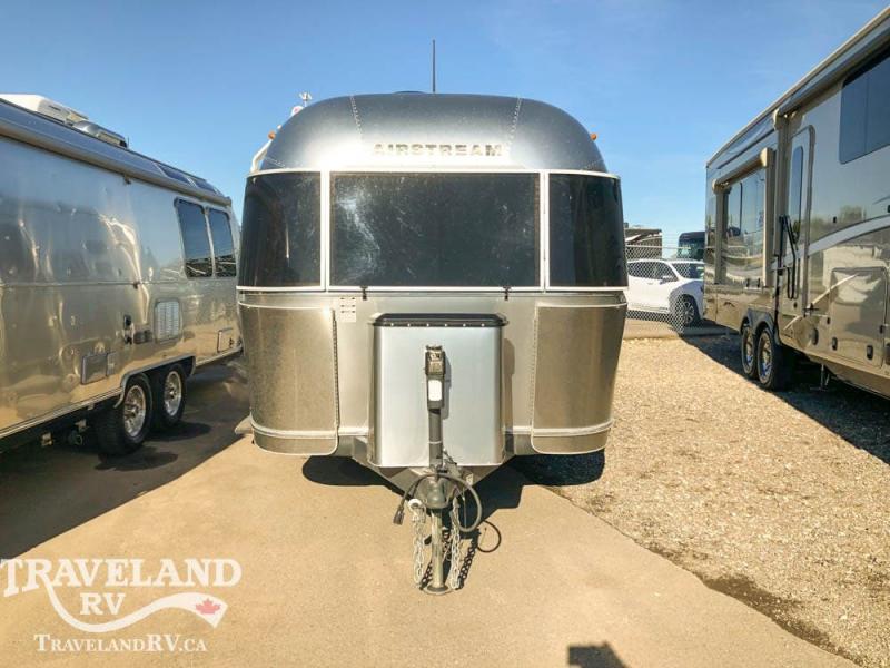 2015 Airstream Flying Cloud 20 FB Travel Trailer 2015 Airstream Flying Cloud 20 FB Travel Trailer