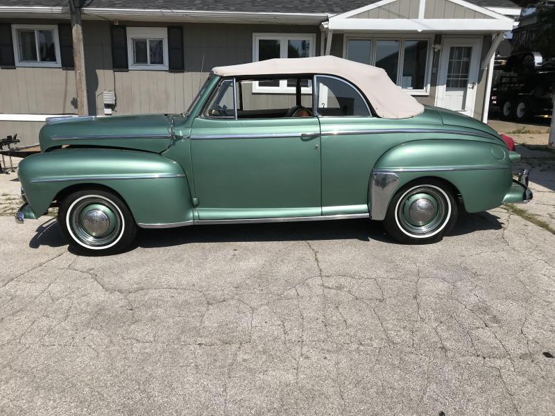 1948 Ford DELUXE CONVERTIBLE Car 1948 Ford DELUXE CONVERTIBLE Car