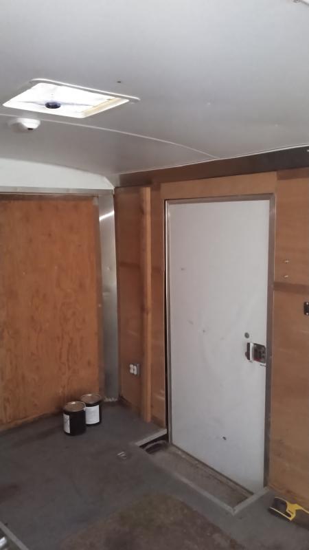 used Cargo (Enclosed) Trailers Interstate  for sale, in Snohomish, WA Thumbnail 7