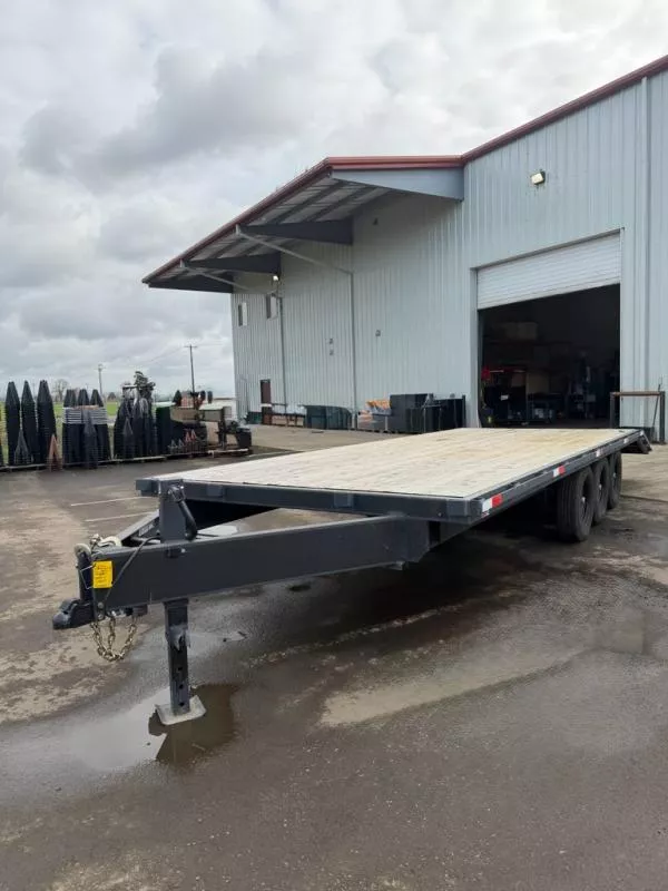 2024 8' 6" x 20' Triple Axle Deckover Trailer