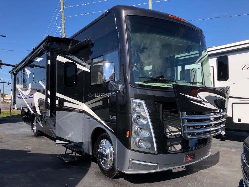 2021 Thor Motor Coach CHALLENGER 35MQ 2021 Thor Motor Coach CHALLENGER 35MQ