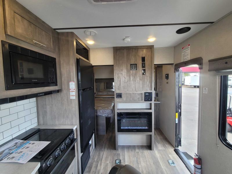 new Toy Haulers Forest River XLR Boost for sale, in Winter Garden, FL Thumbnail 5