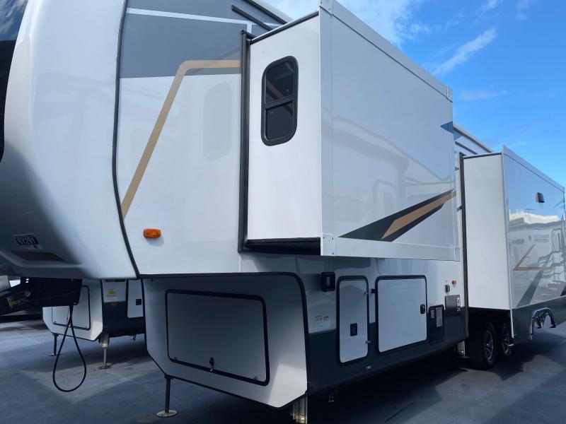 new Fifth Wheel Trailers Forest River Cedar Creek for sale, in Ormond Beach, FL Thumbnail 2