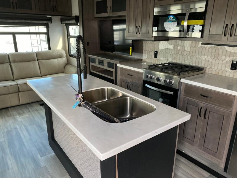 new Fifth Wheel Trailers Forest River Cedar Creek for sale, in Ormond Beach, FL Thumbnail 6