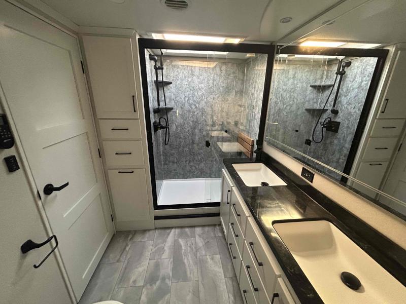 new Fifth Wheel Trailers Forest River Riverstone for sale, in Palm Bay, FL Thumbnail 14