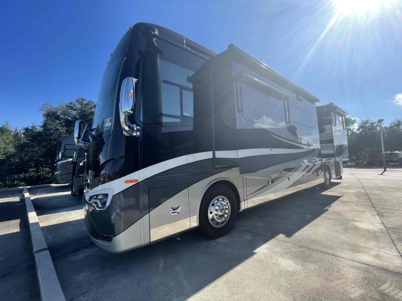 2022 Tiffin Motorhomes BUS 40IP 2022 Tiffin Motorhomes BUS 40IP