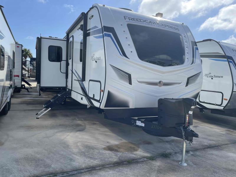 2022 Coachmen FREEDOM EXPRESS LIBERTY 326BHDSLE 2022 Coachmen FREEDOM EXPRESS LIBERTY 326BHDSLE