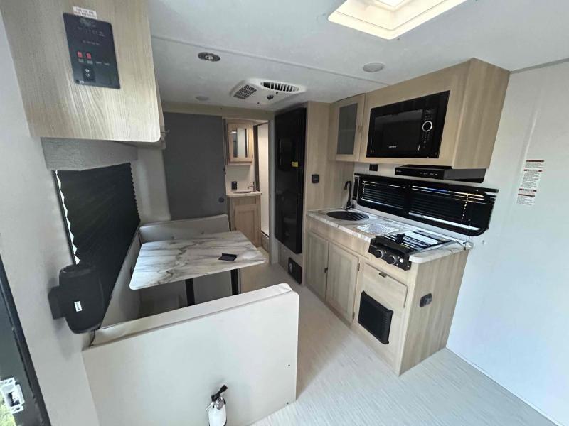 new Travel Trailers Forest River Salem FSX for sale, in Ormond Beach, FL Thumbnail 16