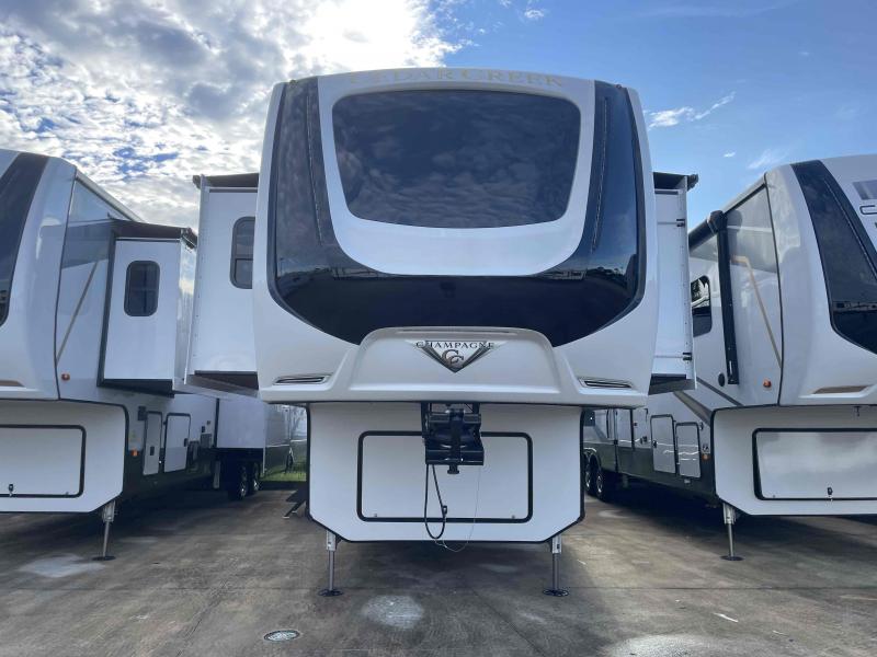 new Fifth Wheel Trailers Forest River Cedar Creek Champagne Edition for sale, in Palm Bay, FL Thumbnail 4