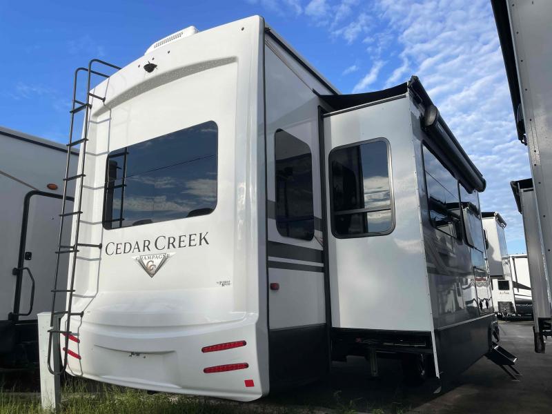 new Fifth Wheel Trailers Forest River Cedar Creek Champagne Edition for sale, in Palm Bay, FL Thumbnail 6