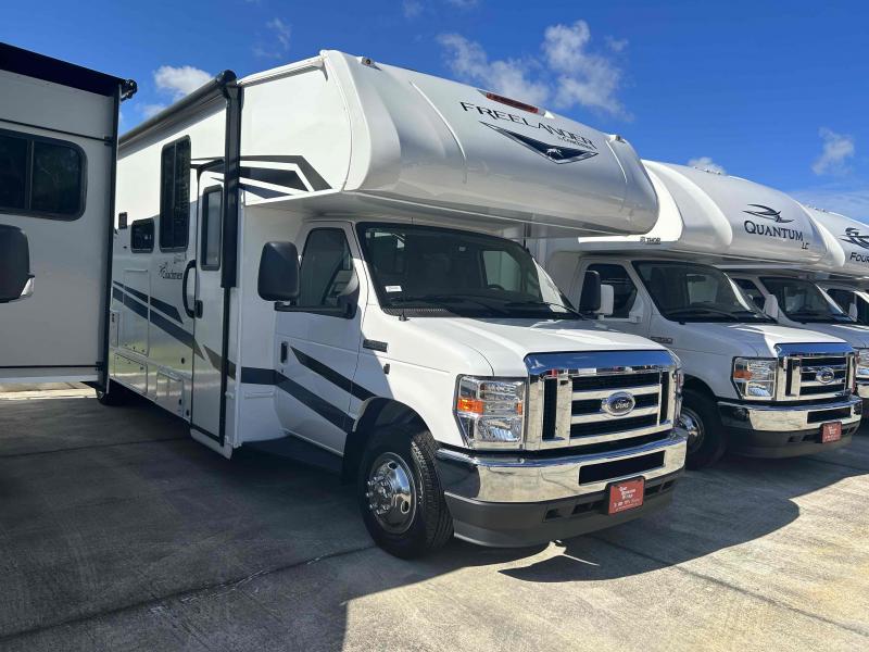 2023 Coachmen FREELANDER 31MBF