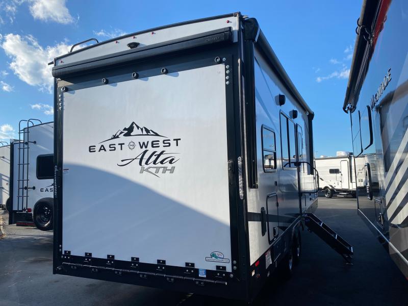 new Toy Haulers East To West Alta for sale, in Ormond Beach, FL Thumbnail 4