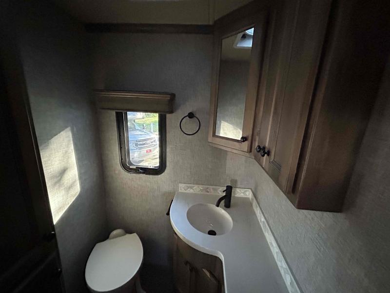 new Camper / RV Tiffin Motorhomes Allegro Bay for sale, in Palm Bay, FL Thumbnail 26