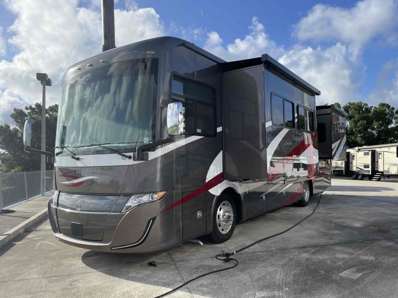 2022 Tiffin Motorhomes RED 33AL 2022 Tiffin Motorhomes RED 33AL