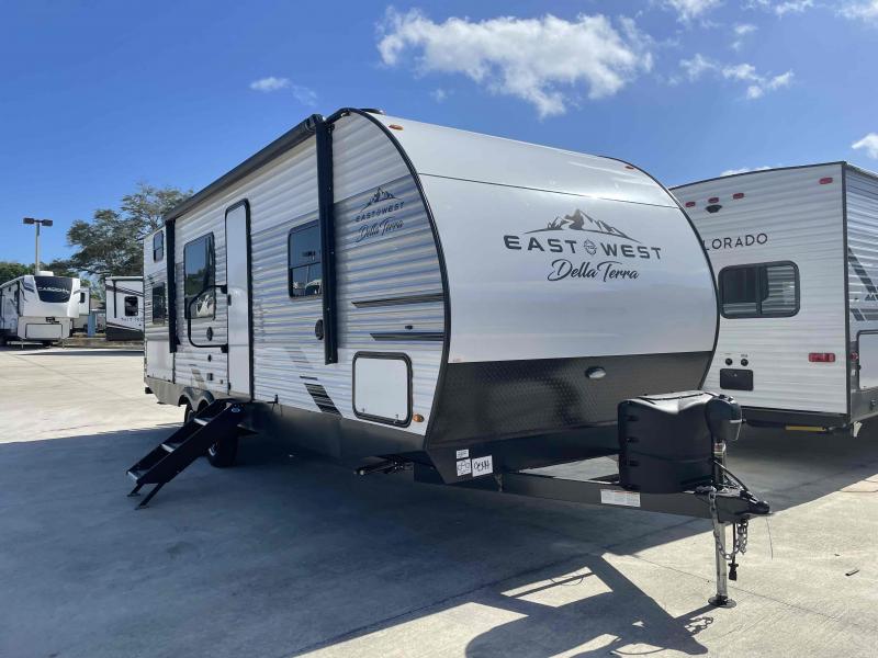 2022 East To West DELLA TERRA 250BH 2022 East To West DELLA TERRA 250BH