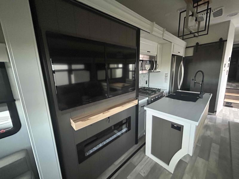 new Fifth Wheel Trailers Forest River Cedar Creek for sale, in Palm Bay, FL Thumbnail 22