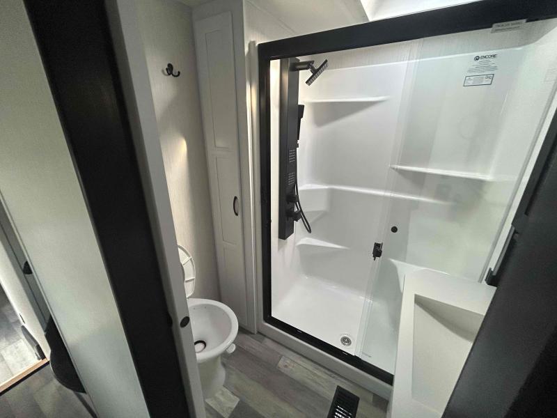new Fifth Wheel Trailers Forest River Cedar Creek for sale, in Palm Bay, FL Thumbnail 12