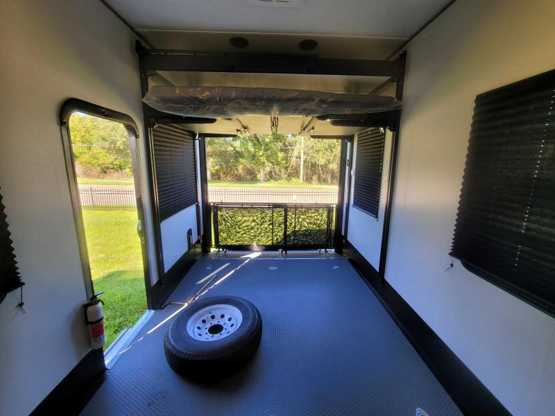 new Toy Haulers Dutchmen RV Voltage Triton for sale, in Ormond Beach, FL Thumbnail 12