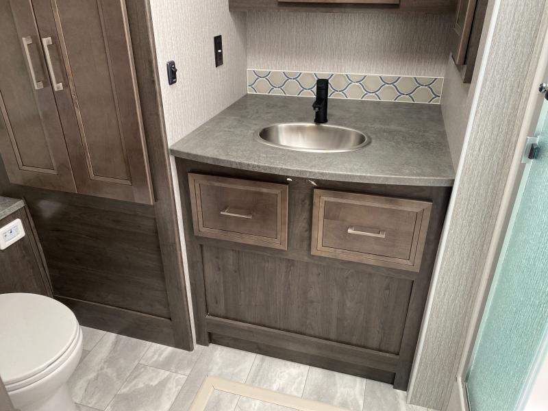 new Camper / RV Coachmen Sportscoach SRS for sale, in Ormond Beach, FL Thumbnail 12