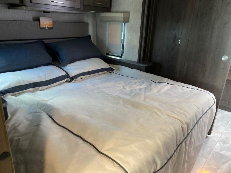 new Camper / RV Coachmen Sportscoach SRS for sale, in Ormond Beach, FL Thumbnail 11