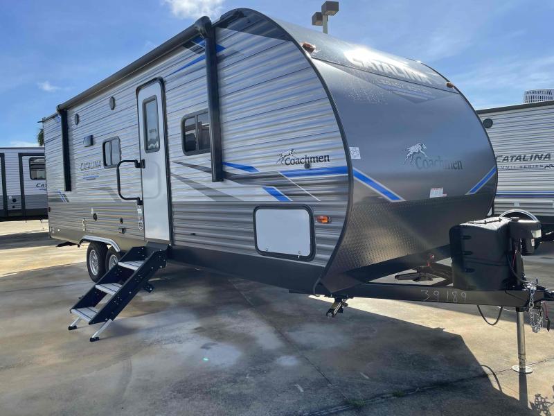 2021 Coachmen CATALINA LEGACY EDITION 243RBSLE 2021 Coachmen CATALINA LEGACY EDITION 243RBSLE
