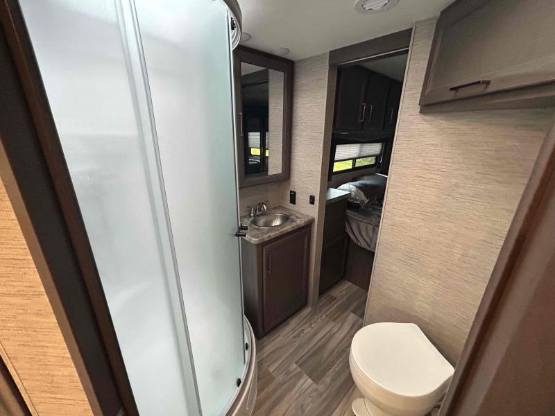 new Camper / RV Thor Motor Coach Four Winds for sale, in Palm Bay, FL Thumbnail 23