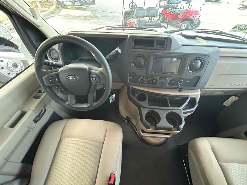 new Camper / RV Thor Motor Coach Four Winds for sale, in Palm Bay, FL Thumbnail 7