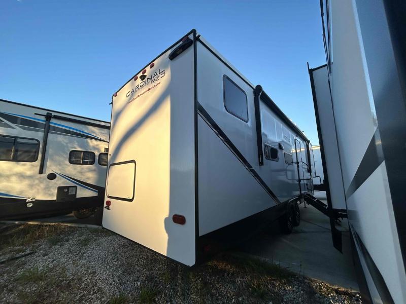 new Fifth Wheel Trailers Forest River Cardinal Red for sale, in Palm Bay, FL Thumbnail 5