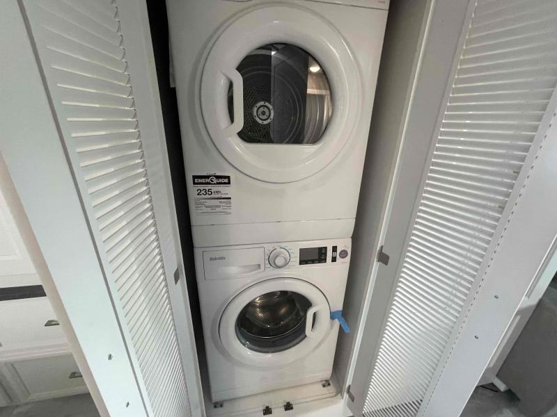 new Camper / RV Coachmen Encore for sale, in Palm Bay, FL Thumbnail 22