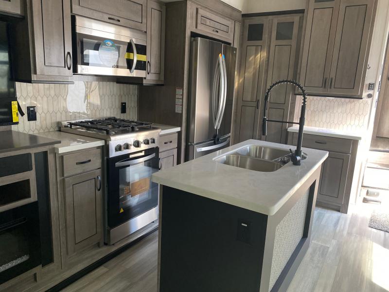 new Fifth Wheel Trailers Forest River Cedar Creek for sale, in Palm Bay, FL Thumbnail 11