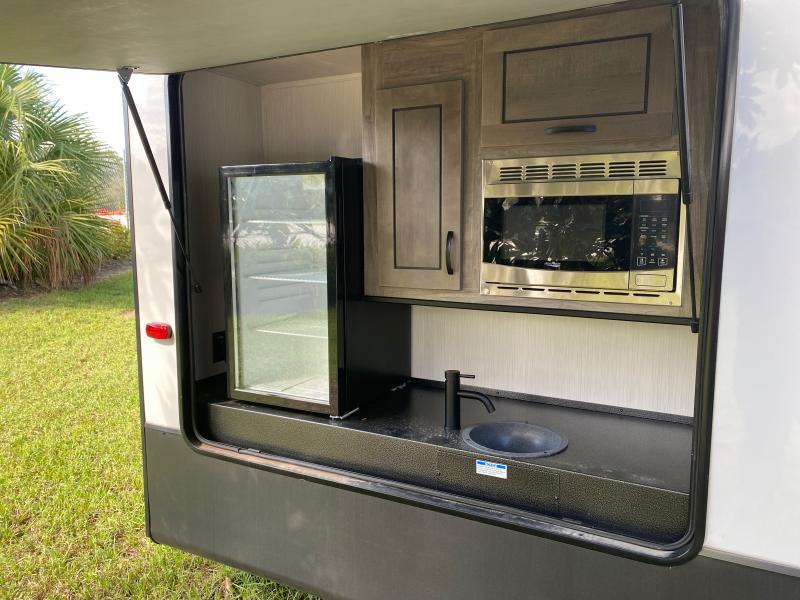 new Fifth Wheel Trailers Forest River Cedar Creek for sale, in Palm Bay, FL Thumbnail 5