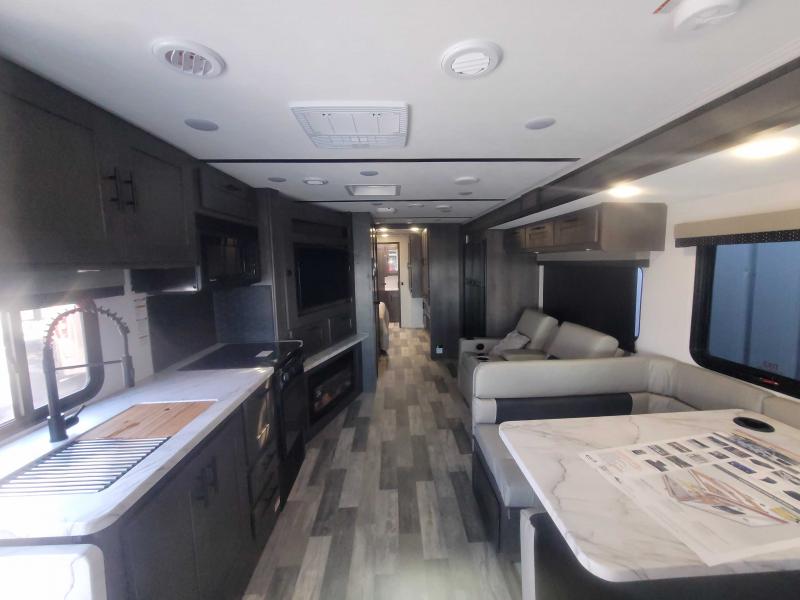 new Camper / RV Forest River FR3 for sale, in Winter Garden, FL Thumbnail 5