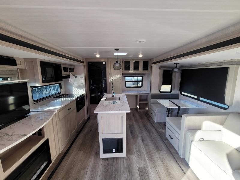 new Travel Trailers East To West Alta for sale, in Winter Garden, FL Thumbnail 6