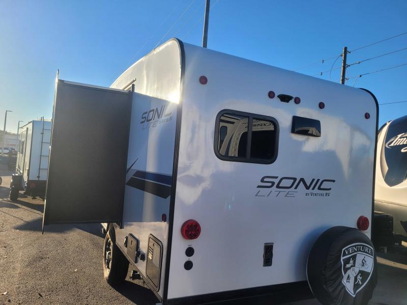 used Travel Trailers Venture Sonic Lite for sale, in Winter Garden, FL Thumbnail 4
