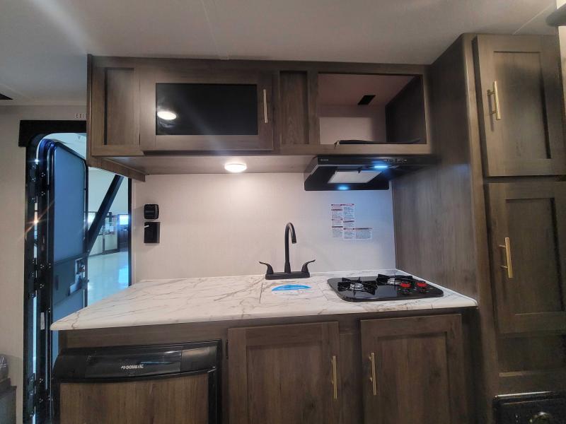 new Travel Trailers Coachmen Viking for sale, in Winter Garden, FL Thumbnail 5