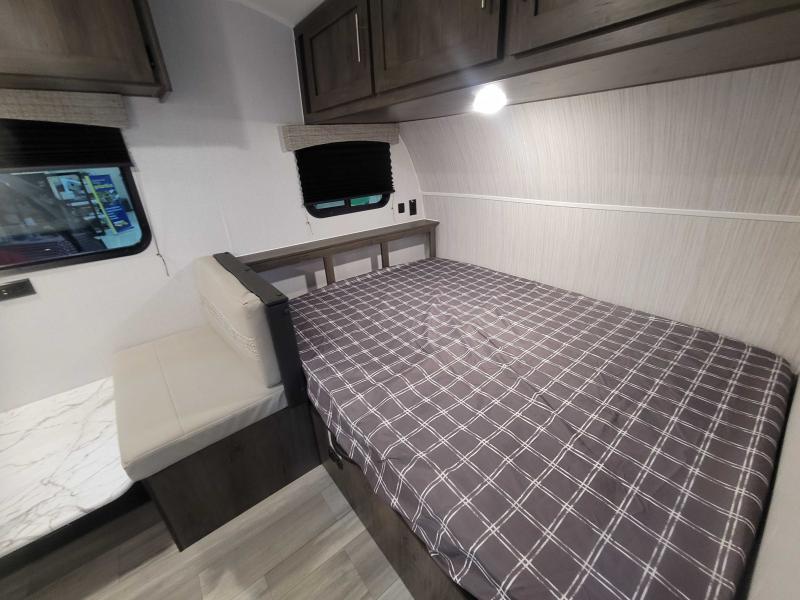 new Travel Trailers Coachmen Viking for sale, in Winter Garden, FL Thumbnail 7