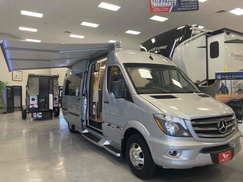 2019 Winnebago ERA 70M 2019 Winnebago ERA 70M