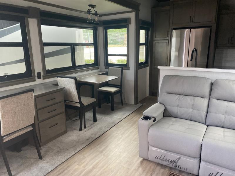 new Fifth Wheel Trailers Forest River Riverstone Reserve Series for sale, in Ormond Beach, FL Thumbnail 12